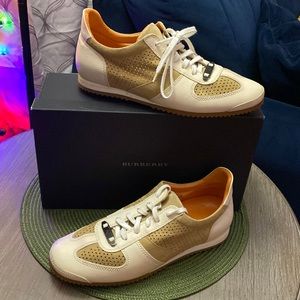 100% authentic used Burberry Men Shoe